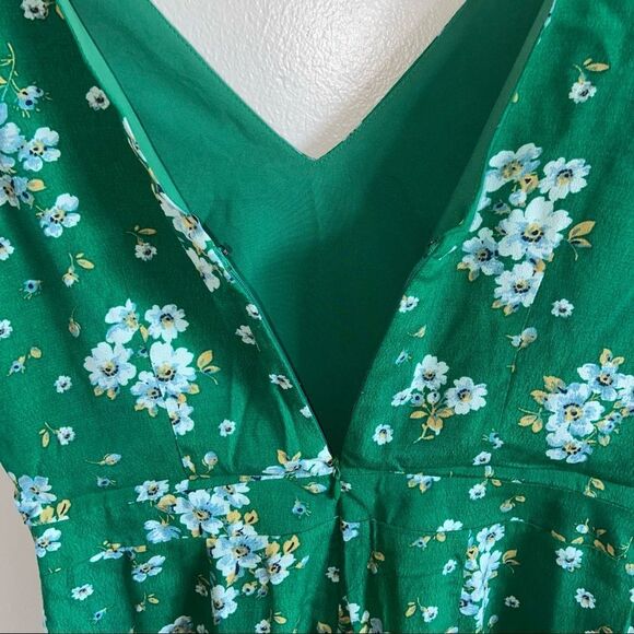 Loft - green floral pattern romper - Picture 9 of 14